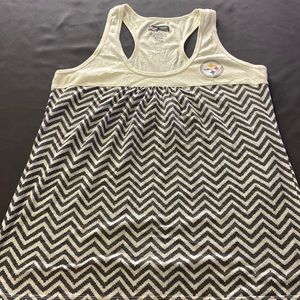 NFL Steelers Women’s LG Tank Top. Preowned.